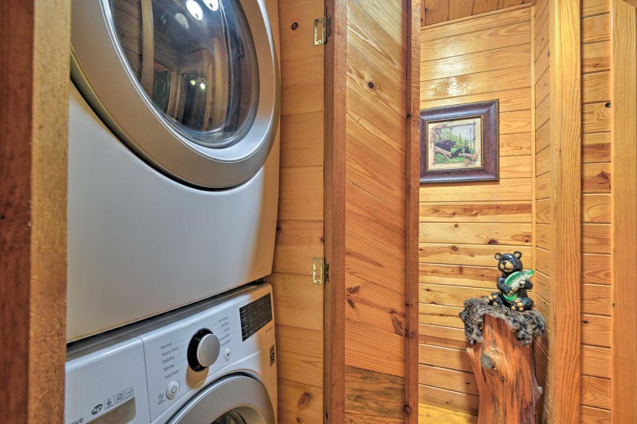 Vila Hochatown Hideaway With Hot Tub, Grill And Fire Pit! Stephens Gap Exteriér fotografie