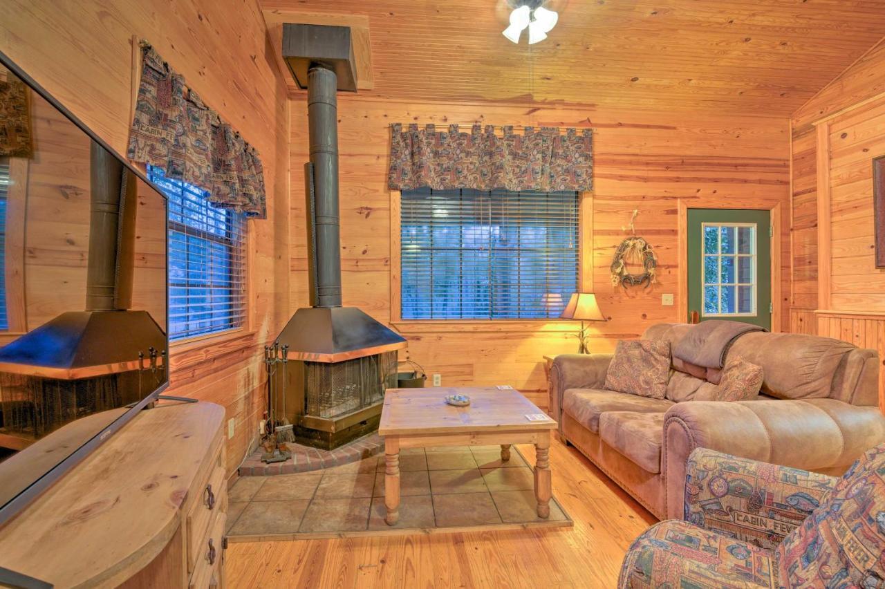 Vila Hochatown Hideaway With Hot Tub, Grill And Fire Pit! Stephens Gap Exteriér fotografie