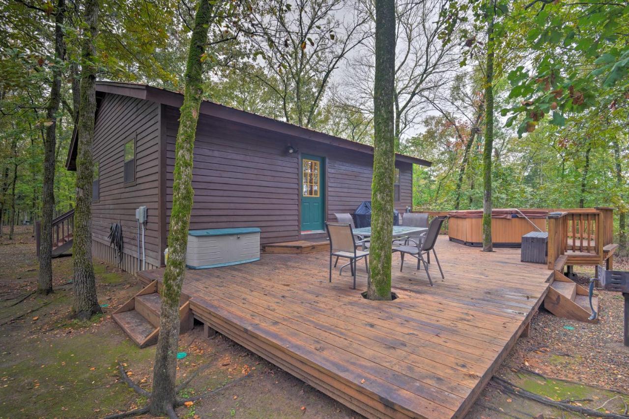 Vila Hochatown Hideaway With Hot Tub, Grill And Fire Pit! Stephens Gap Exteriér fotografie